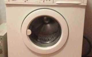 Как открыть машинку indesit во время стирки