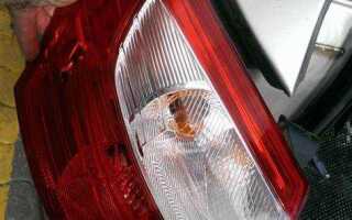 Как снять задний фонарь nissan note