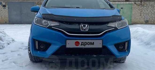 Какая самая максимальная комплектация honda fit гибрид