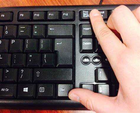 Как сделать скриншот на mi a3