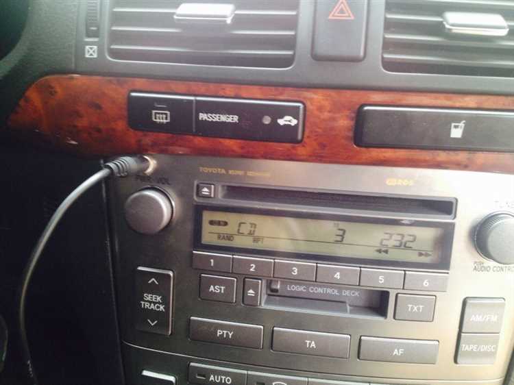 Как на kenwood включить aux