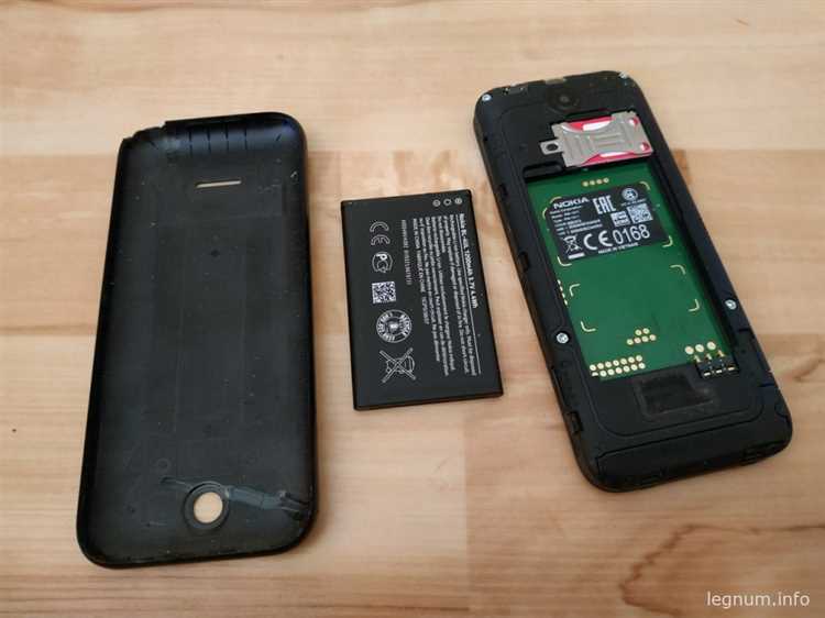 Как открыть крышку nokia