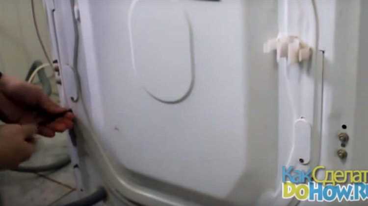 Как открыть крышку стиральной машины indesit