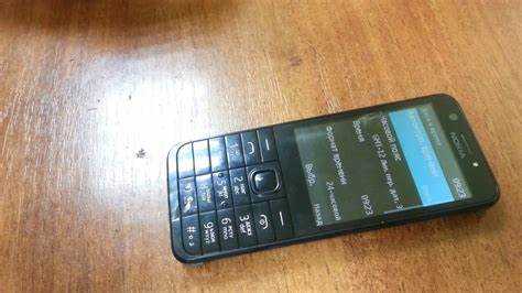 Как установить приложения на Nokia 230DS через магазин
