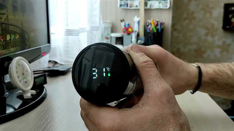 Подготовка инструмента для замены аккумулятора в рации Kenwood