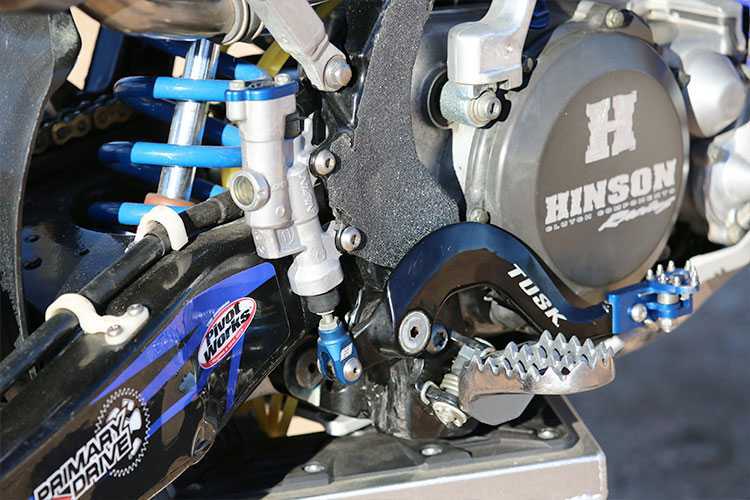 Роль декомпрессора в системе двигателя Yamaha WR450F