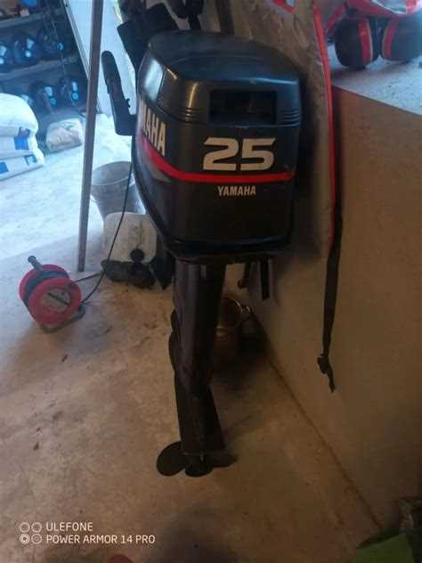 В чем разница yamaha 25 и 30