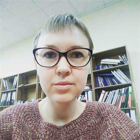 Как задать фоновое изображение с динамическим сдвигом при прокрутке