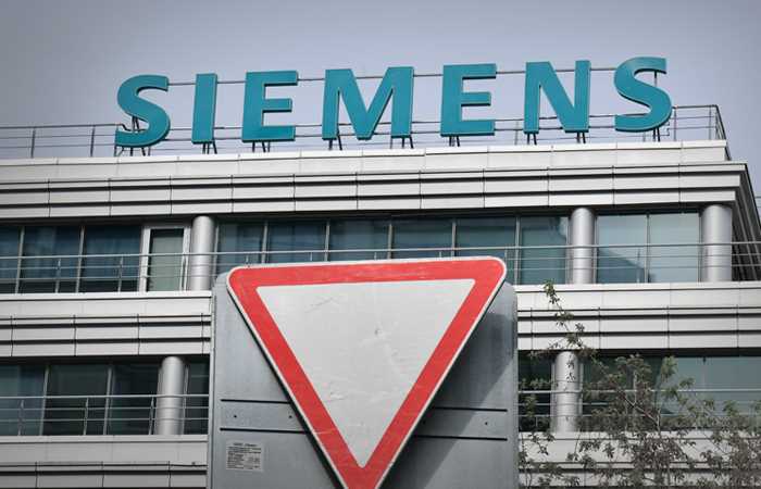 Поддерживают ли ноутбуки Siemens современные интерфейсы подключения