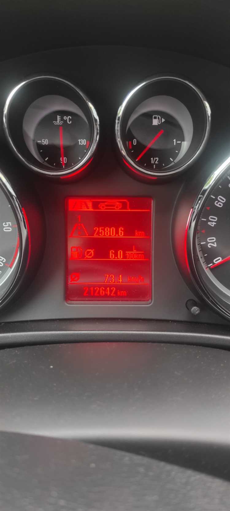 Где искать альтернативные способы подключения аудио в Opel Insignia