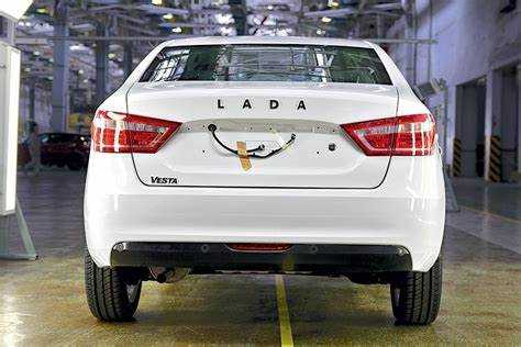 Какое влияние имеет сборка Lada Vesta на рынок автомобилей России?