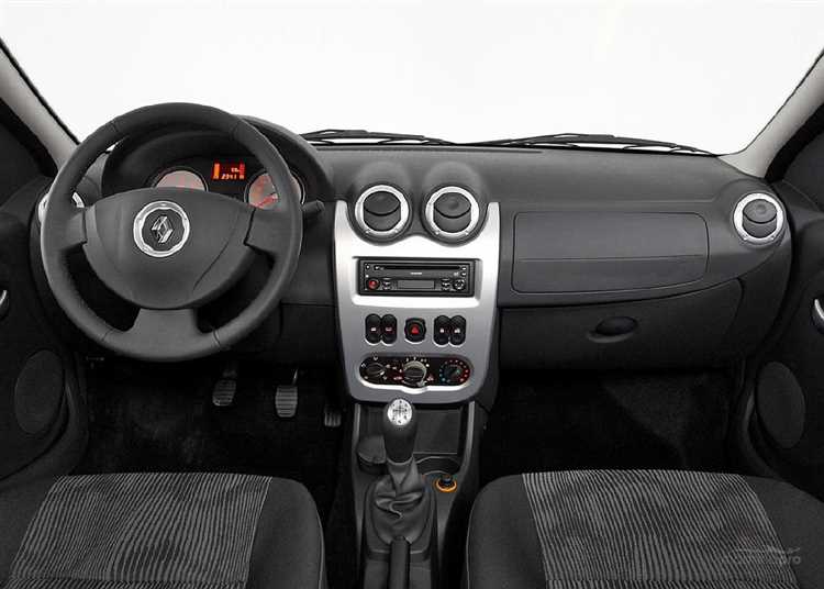 Как перейти в режим настройки времени на Renault Logan