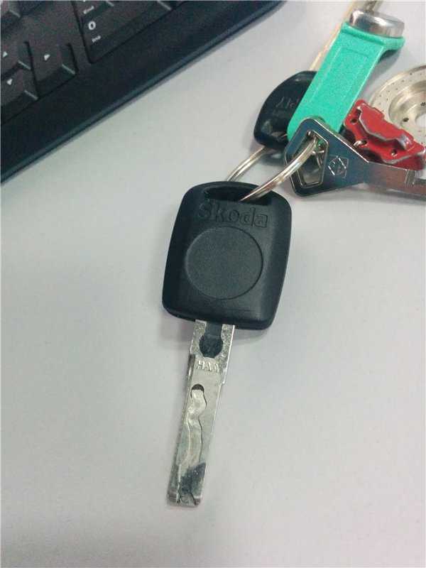 Определение версии системы иммобилайзера на Ford Focus 3