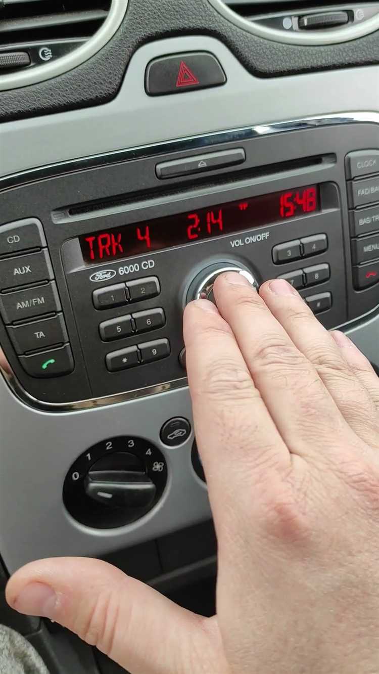 Как правильно узнать код разблокировки магнитолы Sony на Ford Focus 2