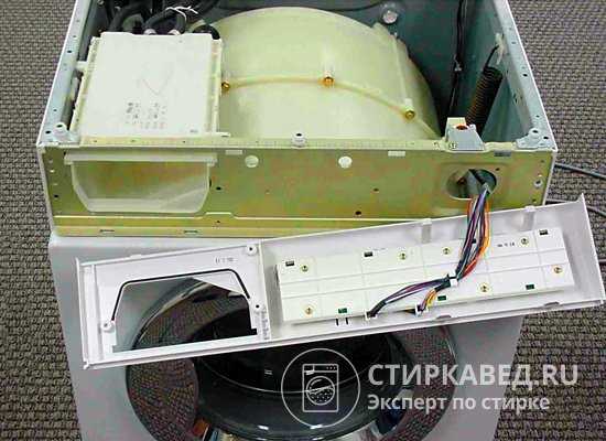 Как сдвинуть и снять верхнюю крышку с корпуса