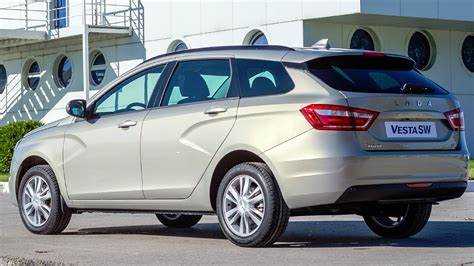 Какой вес lada vesta sw