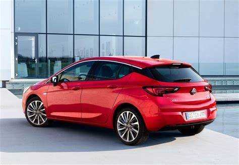 Какую opel astra купить