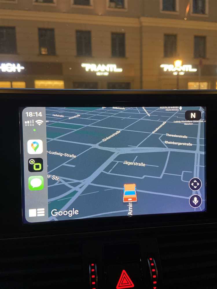 Подключение iPhone через USB-кабель