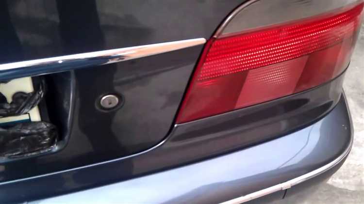 Как открыть багажник bmw e39