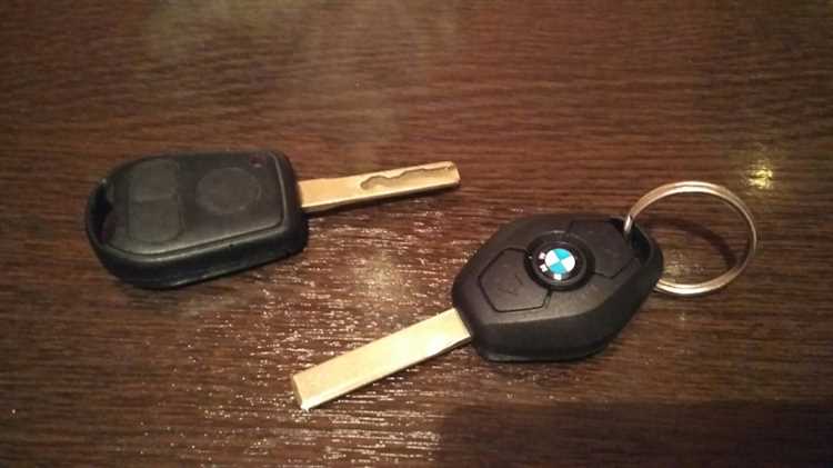 Как открыть BMW E46 с помощью шила и проволоки