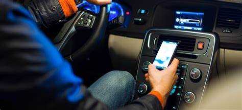 Как подключить телефон к машине bmw 320i