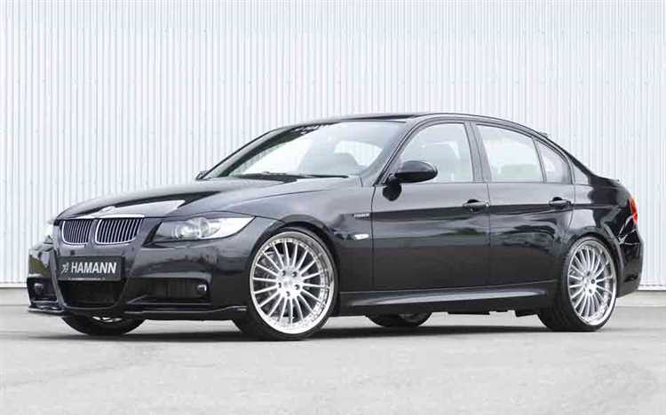 Для дизельных модификаций BMW E90 (например, 320d с моторами M47 и N47) критично следить за состоянием цепного привода ГРМ. На двигателях N47 цепь расположена со стороны маховика, что делает её замену трудоёмкой и дорогой. Первые признаки растяжения – дребезг при запуске и ошибка по синхронизации валов. Замену рекомендуется выполнять при пробеге 150–180 тыс. км, вне зависимости от звуковых симптомов.