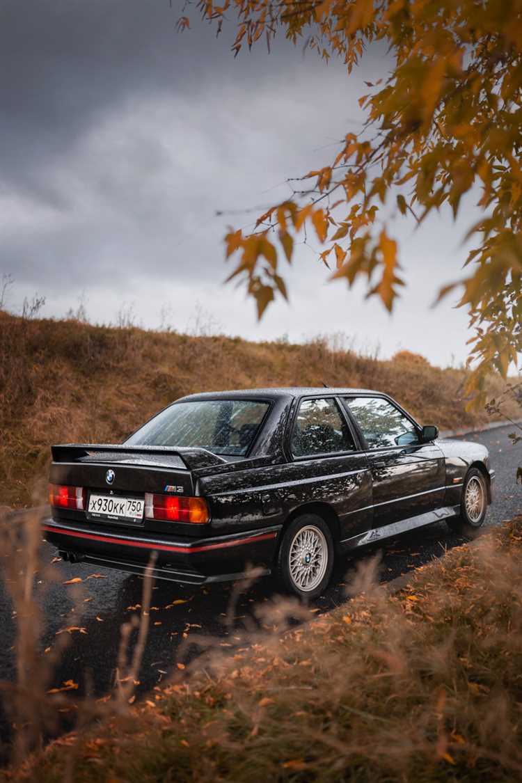 Отличия дизайна BMW M3 от гражданских моделей 3 серии