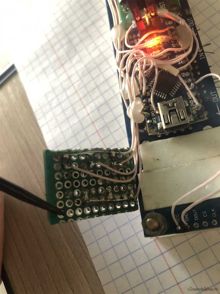 Как использовать знаки Unicode для отображения градуса на экране Arduino