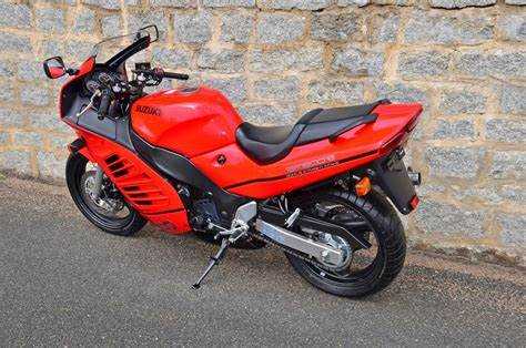 Подходят ли зеркала от Suzuki RF 600 к моделям GSX-R и Bandit