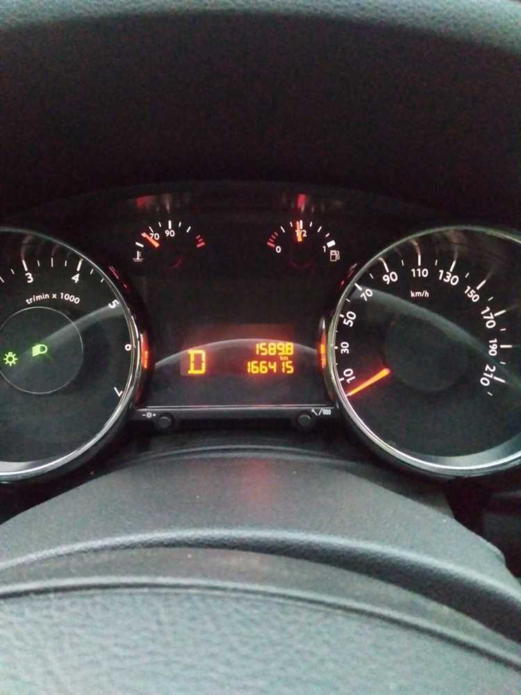 Сколько мотор часов работает масло peugeot 3008