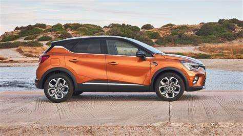 Сравнение цен Renault 2024 года с предыдущим годом