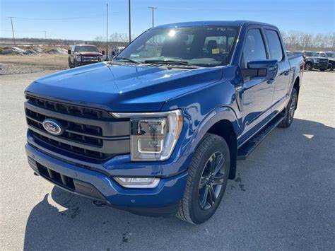Сравнение цен на новые и подержанные Ford F-150 в 2025 году