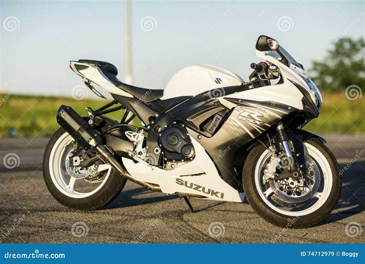 Какие факторы влияют на цену Suzuki GSX R600 в 2025 году?