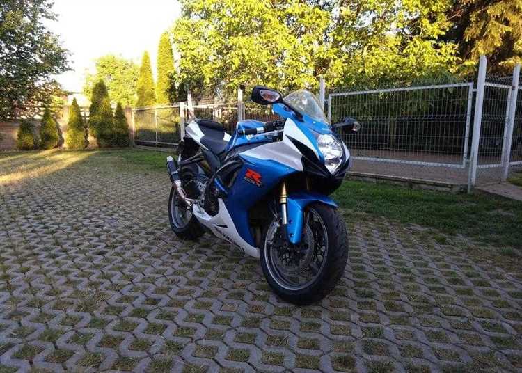 Стоимость Suzuki GSX-R 750 в зависимости от комплектации и года выпуска