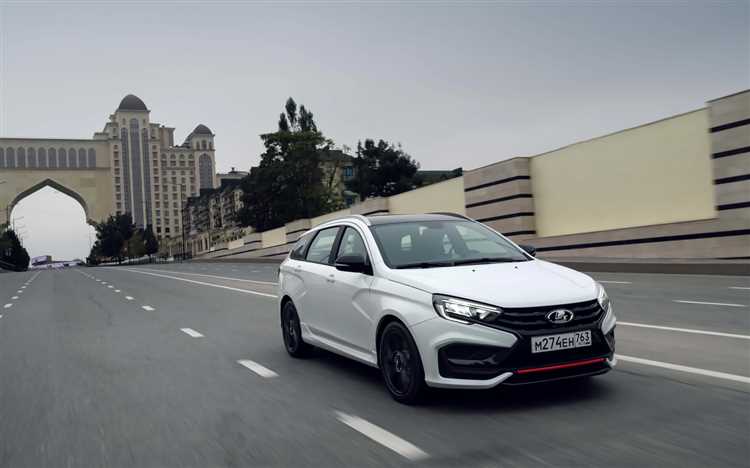 Какую скидку можно получить при покупке новой Lada Vesta Cross?