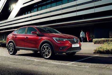 Что влияет на стоимость нового Renault Arkana 2025 года
