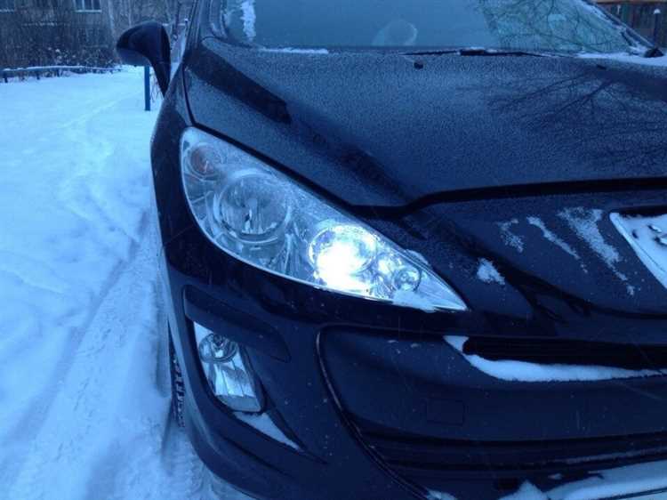 Какие факторы влияют на цену замены пламегасителя на Peugeot 308?