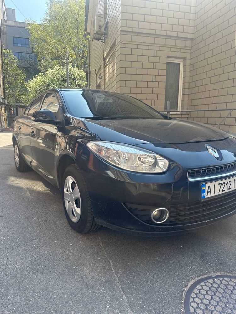 Как правильно установить стойки для Renault Fluence и сэкономить на сервисе?