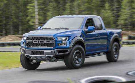 Сравнение веса Ford Raptor с конкурентами в классе пикапов