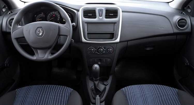 Сколько весит renault logan 2