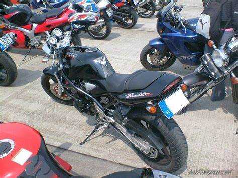 Сколько весит suzuki bandit 400