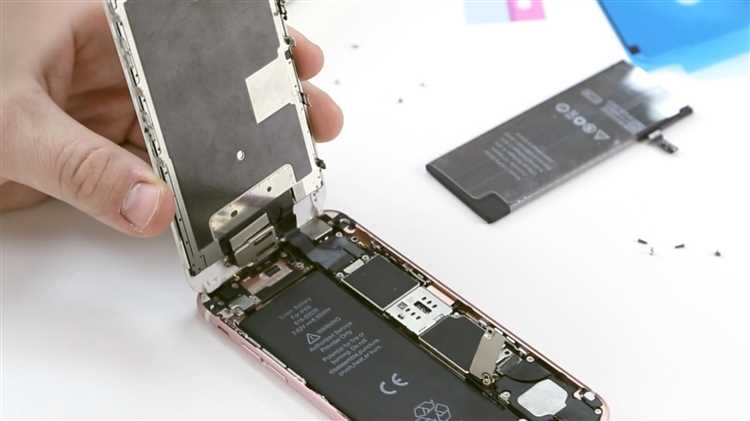 Установка нового аккумулятора в iPhone 5s
