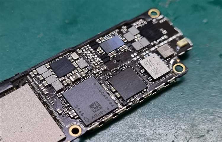 Емкость аккумулятора iPhone XR: характеристики и особенности