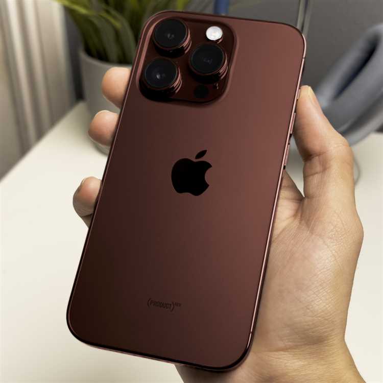 Как быстро iPhone 13 Pro Max появится в магазинах после анонса?