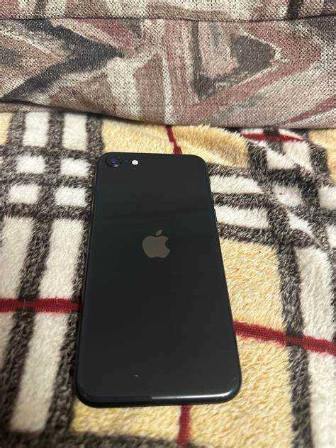 Ожидаемая дата снижения цен на iPhone SE 2020 после выхода новых моделей