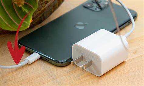 Какие параметры тока подходят для разных моделей iPhone?