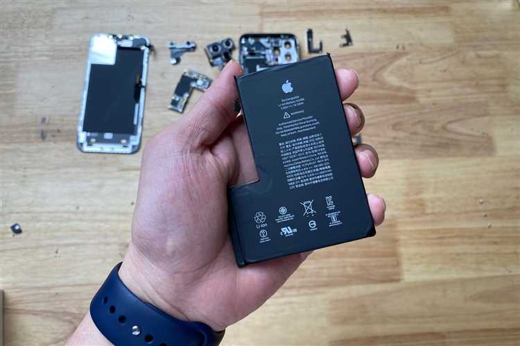 Как узнать точную емкость аккумулятора iPhone 12 Pro Max в mAh?