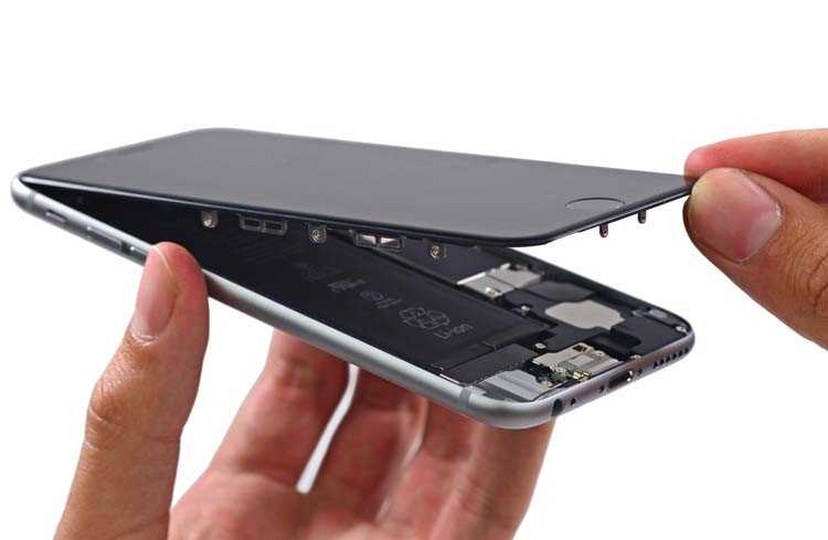 Что влияет на цену замены стекла на iPhone 7 в 2025 году?