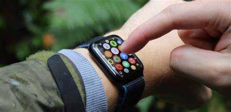 Перезагрузка Apple Watch при зависаниях и глюках