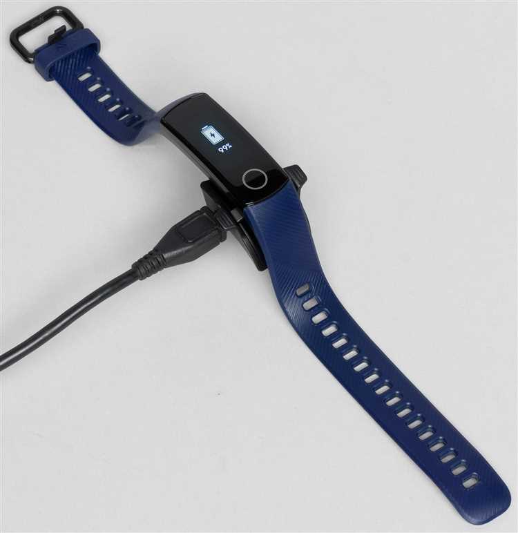 Подготовка к замене ремешка на Honor Band 5